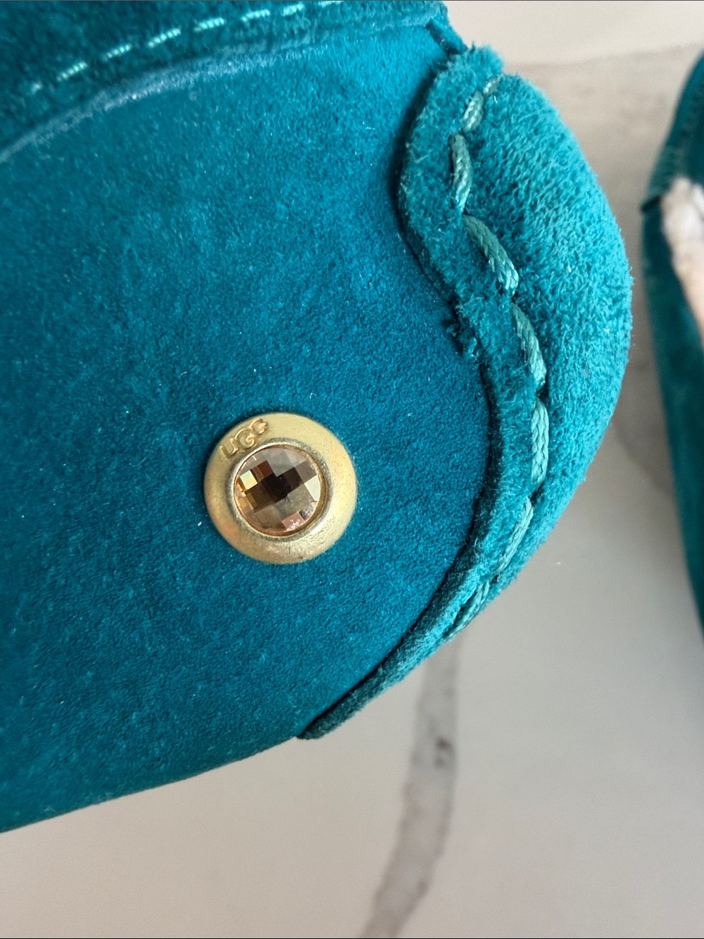 UGG Women’s Ansley Teal Suede Shearling-Lined Moccasin Slippers. Size 8. - Picture 4 of 11